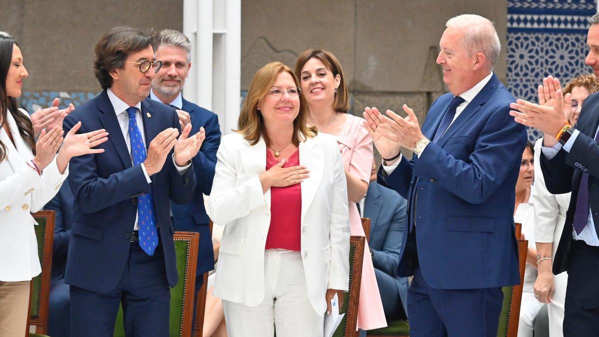 Visitación Martínez, en el pleno de constitución de la Asamblea Regional.