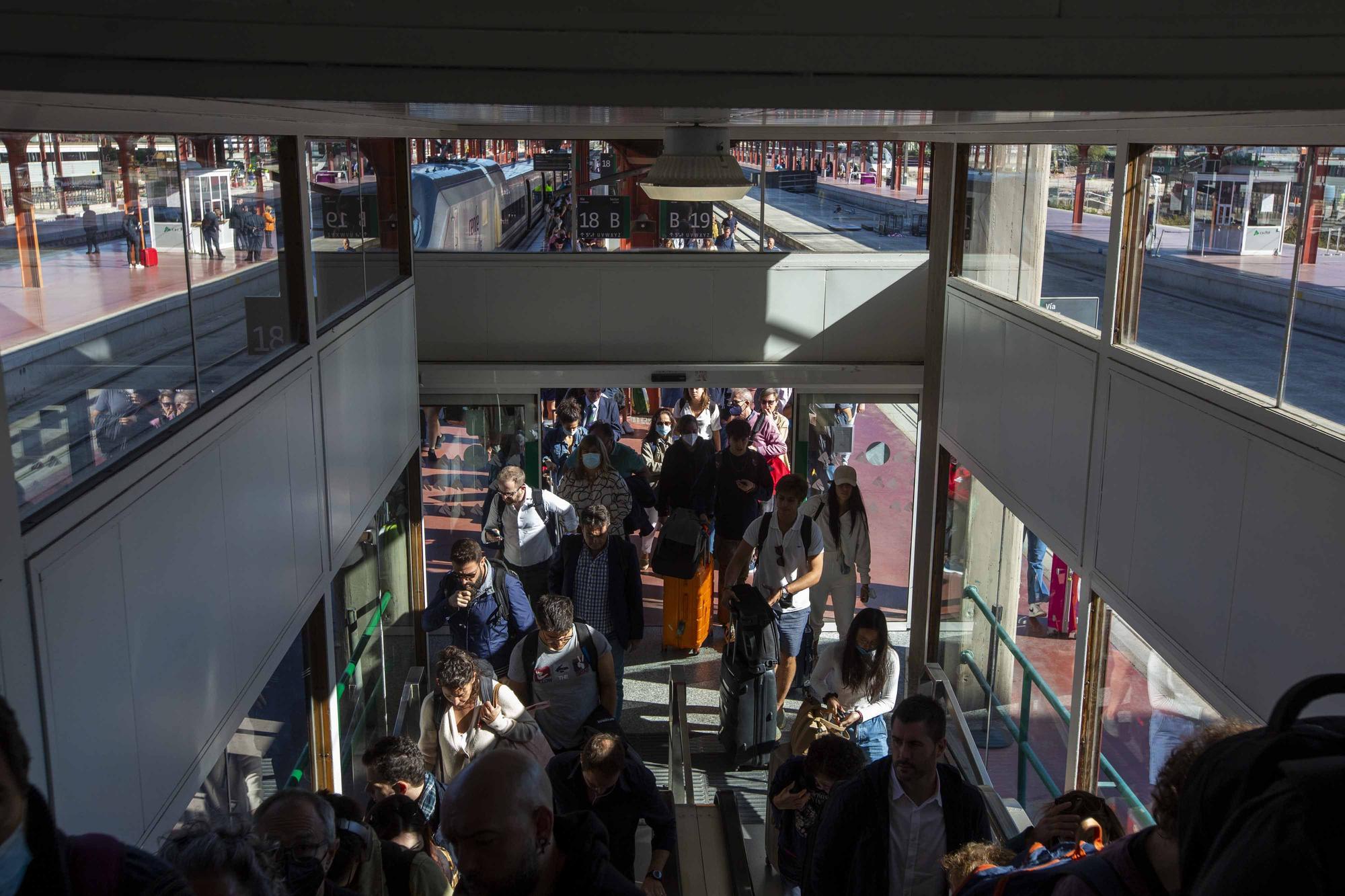 Así ven los pasajeros habituales el cambio de estación de Atocha a Chamartín