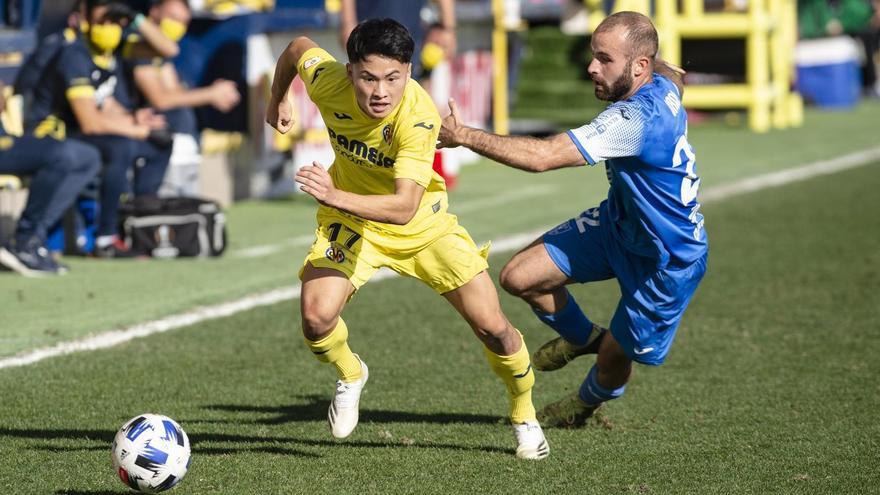 El Orihuela no pudo este domingo con el Villarreal B y cayó a la quinta plaza.