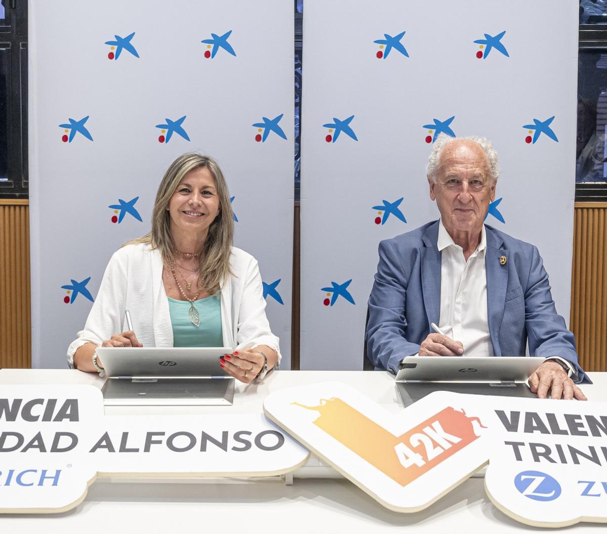 El Maratón Valencia Trinidad Alfonso Zurich y el Medio Maratón Valencia Trinidad Alfonso Zurich seguirán contando con el apoyo de CaixaBank durante tres años más.