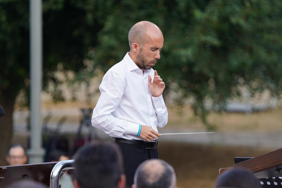 Así fue el histórico homenaje al maestro Ferrero con más de 300 músicos en Ontinyent Así fue el histórico homenaje al maestro Ferrero con más de 300 músicos en Ontinyent
