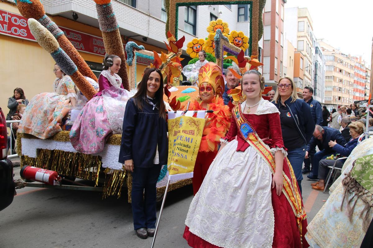 Las mejores imágenes de la Cabalgata del Ninot Infantil de Burriana 2026