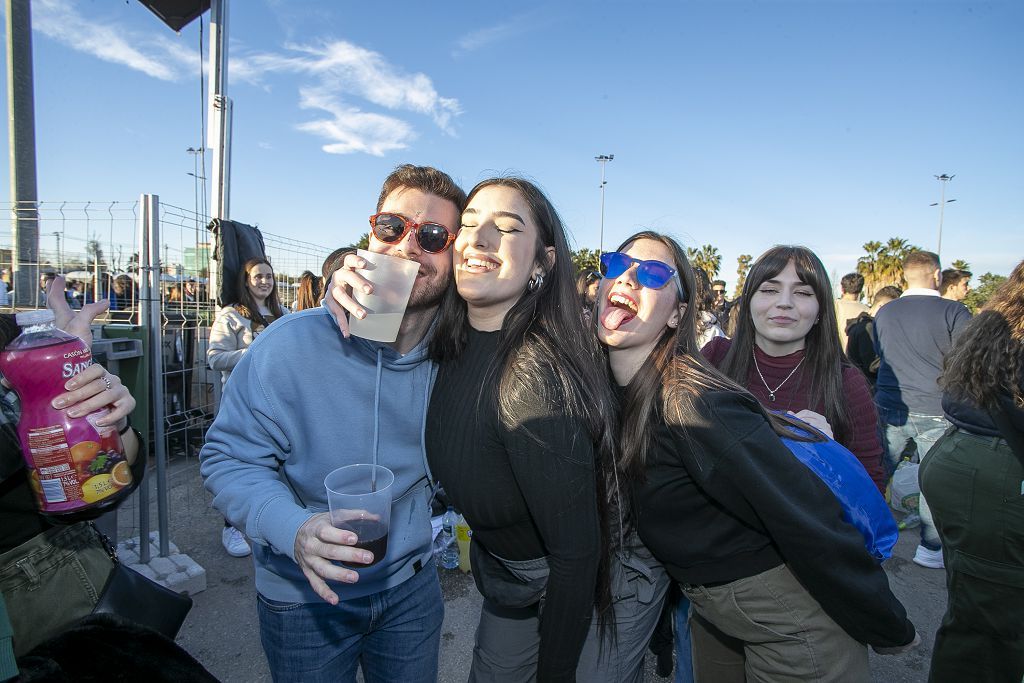 Las imágenes de la macrofiesta universitaria en La Fica (27/01/2023)