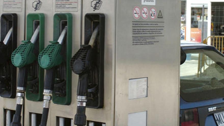 Los combustibles sufrirán una gran subida por el incremento del IVA