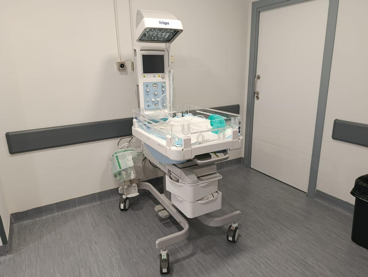 Cuna térmica nueva para el servicio de Pediatría del Hospital Ciudad de Coria.