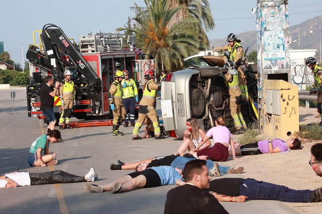 Así ha sido el simulacro de Emergencias con una treintena de víctimas en Murcia