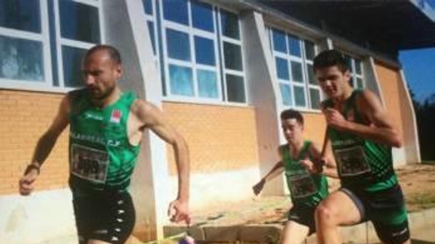 El atletismo de Sagunt copa los primeros puestos del circuito de cross