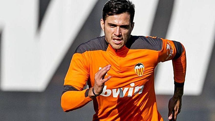 Nuno piensa en Maxi Gómez para el mercado de invierno