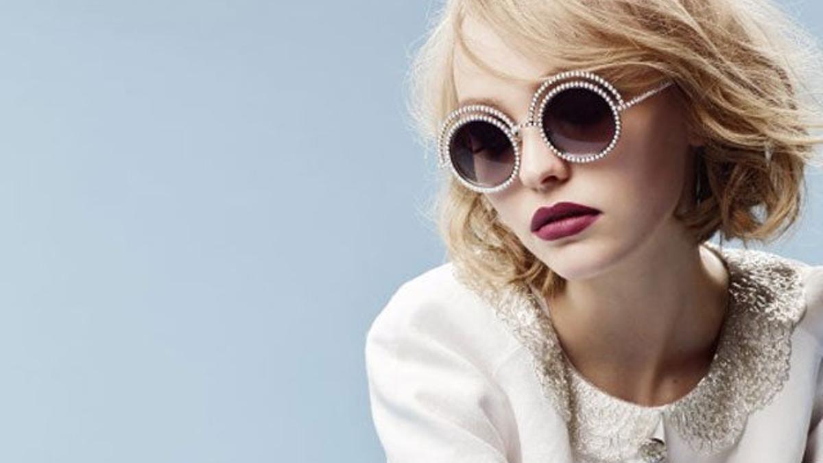 Karl Lagerfeld ficha a la hija de Vanessa Paradis y Johnny Depp