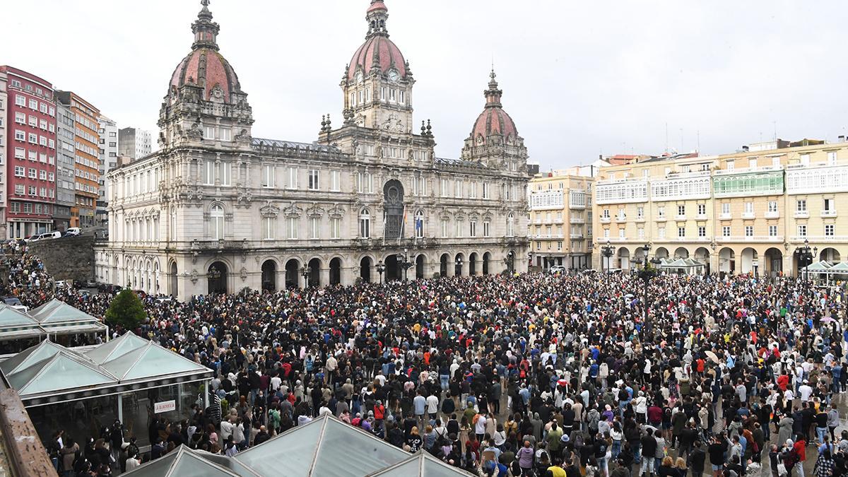 Miles de gallegos exigen "justicia" para Samuel