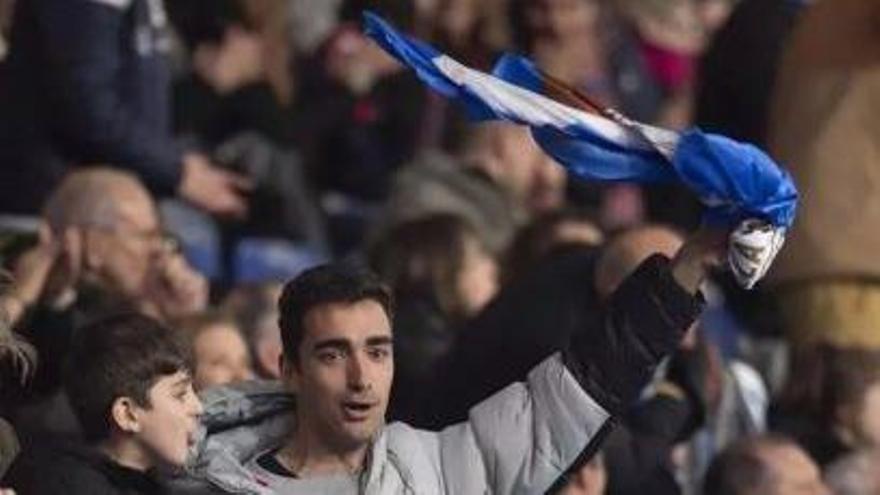 Un aficionado.  | |  CASTELEIRO / R. A.