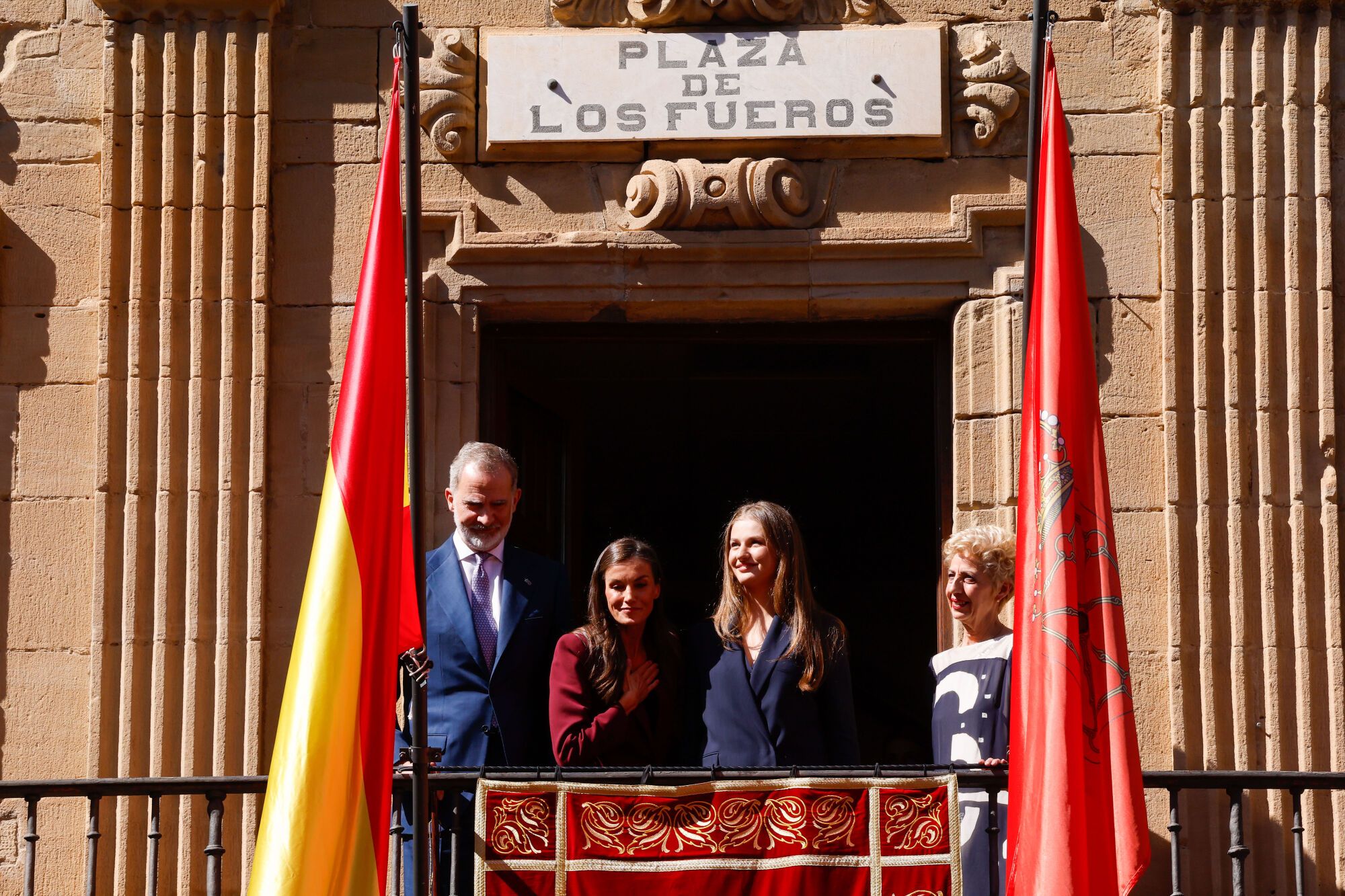 EN IMÁGENES: Leonor se da un baño de multitudes en su estreno como Princesa de Viana