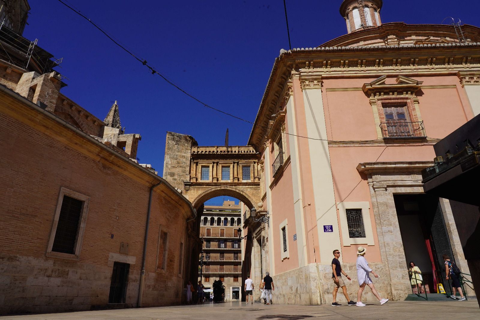 Asi es la pasarela de la Catedral