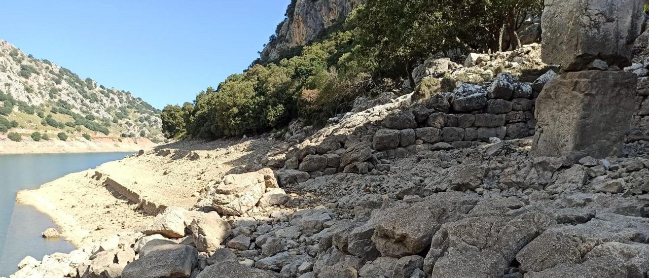 El santuario talayótico del yacimiento de Almallutx corre peligro.