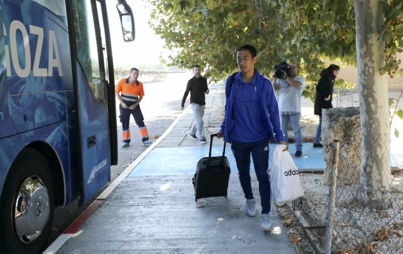 El Real Zaragoza parte hacia Gijón para el encuentro de mañana