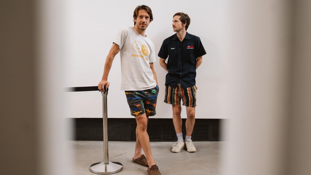 Nao Albet (dcha.) y Marçel Borrás en Matadero, donde se puede ver su obra 'De Nao Albet y Marcel Borràs' a partir de este jueves.