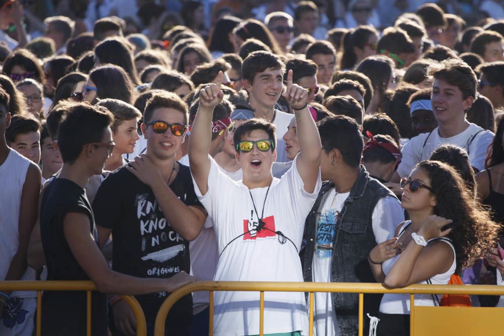 Festa «holi»a la Bisbal d'Empordà