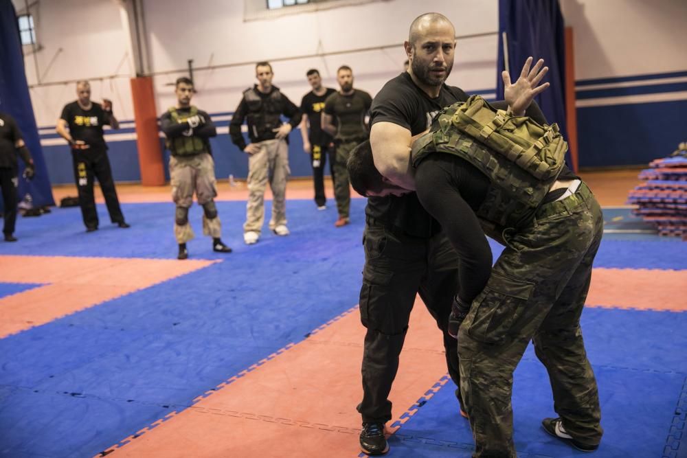 La Tenderina, en Oviedo, practica el Krav Maga