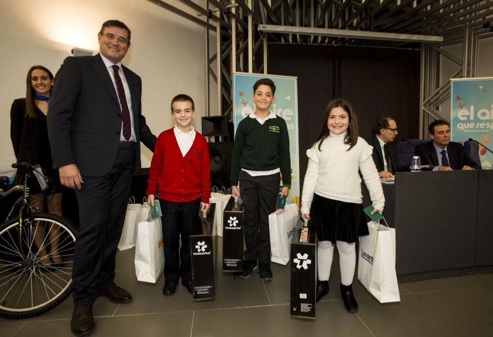 Entrega de premios del concurso 'El aire que respiro'