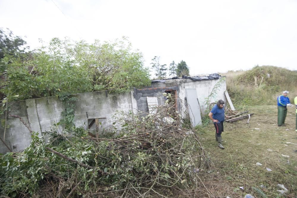 Buscan en O Castrillón al desaparecido en Eirís