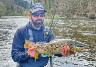El resurgir del coto de pesca sin muerte de Mieres atrae competiciones nacionales