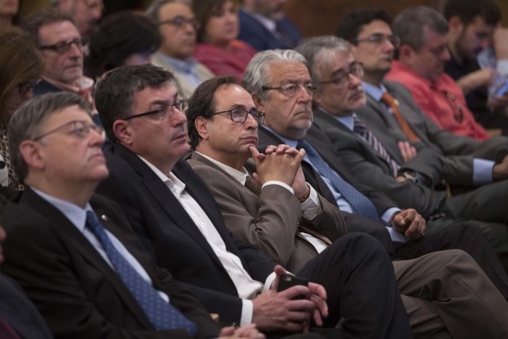 Conferencia de política ambiental de Elena Cebrián en el Club Mercantil