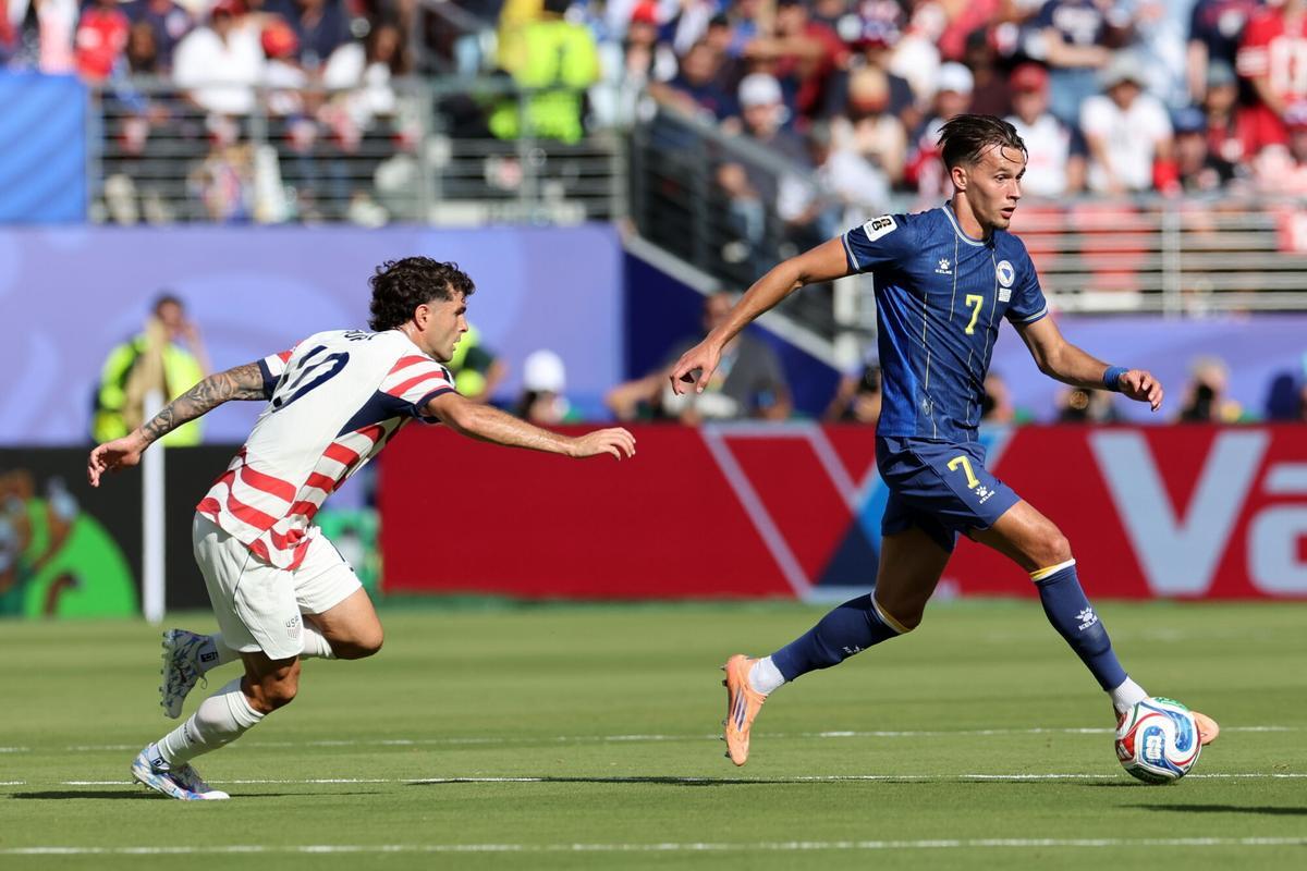 Estados Unidos y Bosnia-Herzegovina, durante su eliminatoria de dieciseisavos del Mundial 2026
