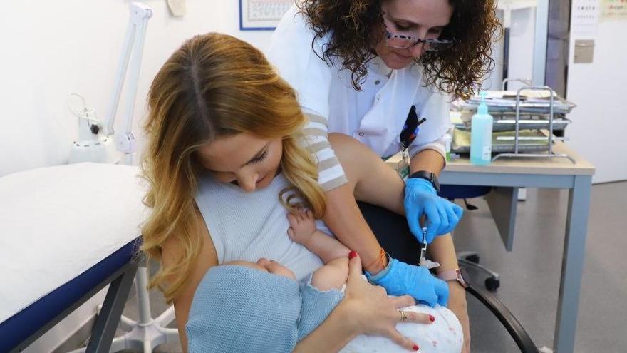 Extremadura será la última comunidad en vacunar a los bebés contra la bronquiolitis