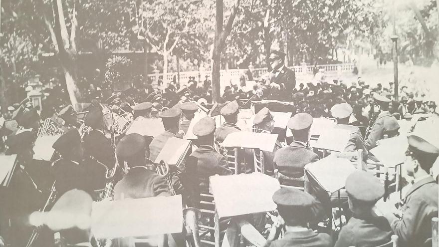 Cien años marcando el compás de Castelló: así ha cambiado la Banda Municipal