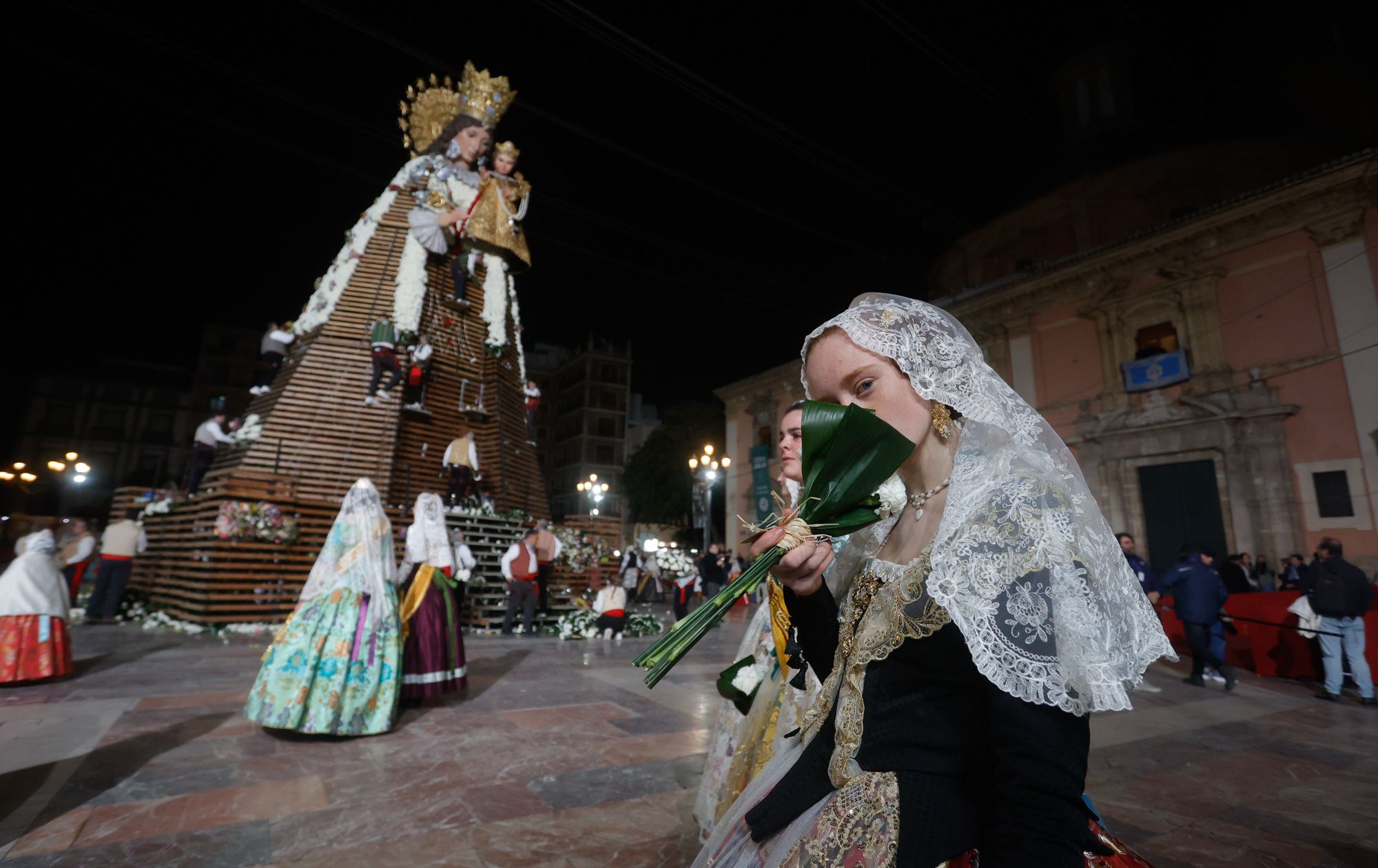 Todas las fotos de la Ofrenda del 17 de marzo por la calle San Vicente de 19:00 a 20:00 horas