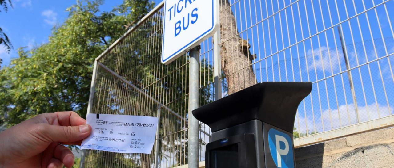 Autobús gratuito desde los aparcamientos disuasorios de Benidorm.