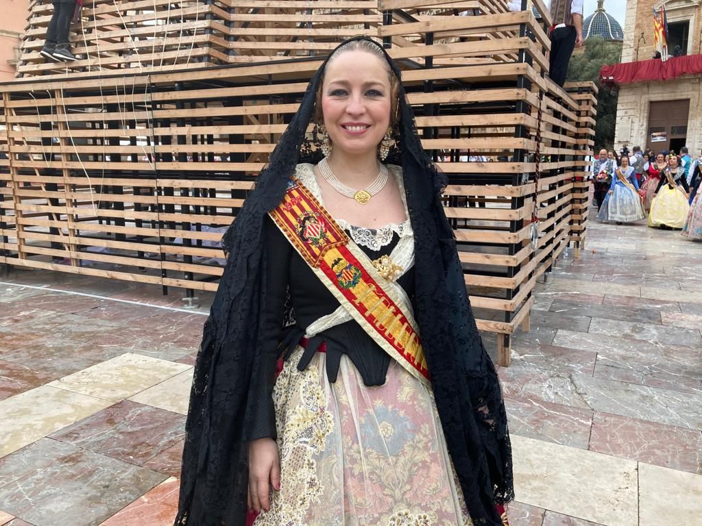 Galería de falleras ilustres en la Ofrenda de las Fallas 2022