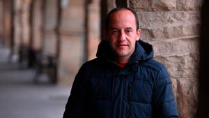 Lluís Cortés: «Abans la meva prioritat era alinear les meves jugadores; ara, que estiguin vives» l Entrevista