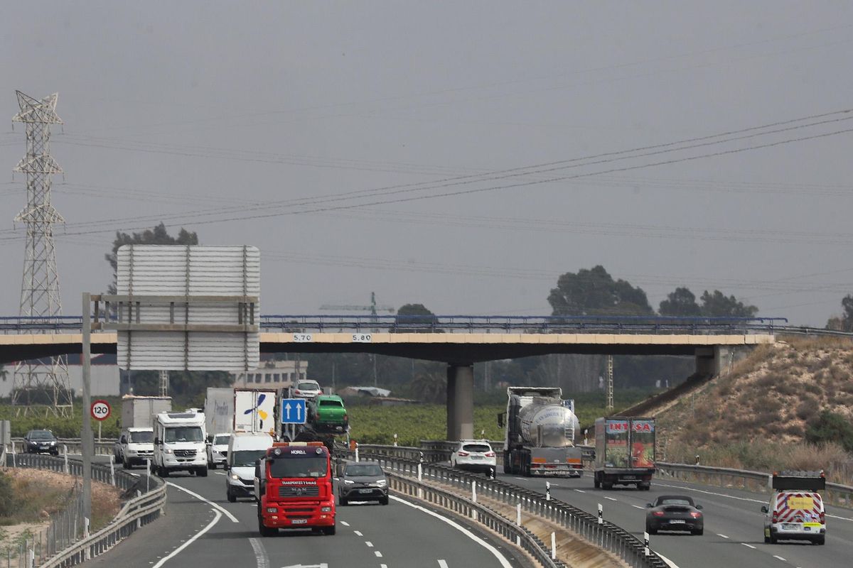 Autovía del Mediterráneo A-7 entre Crevillent y Orihuela