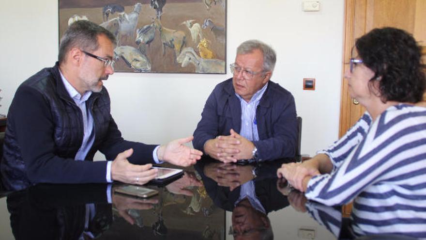 Marcial Morales, Miguel Rodríguez y Rosa Delia Rodríguez.