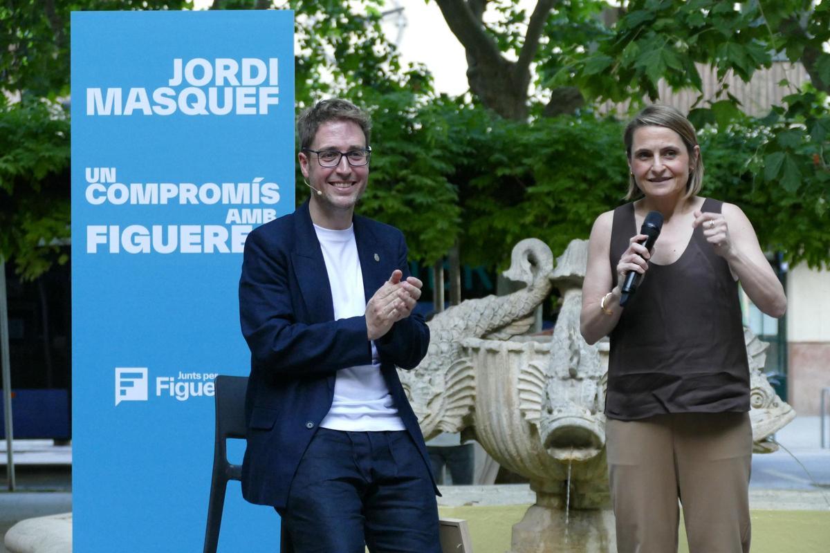EN IMATGES | Jordi Masquef oficialitza la seva candidatura per a les eleccions municipals de 2027 a la plaça de l'Estació EN IMATGES | Jordi Masquef oficialitza la seva candidatura per a les eleccions municipals de 2027 a la plaça de l'Estació
