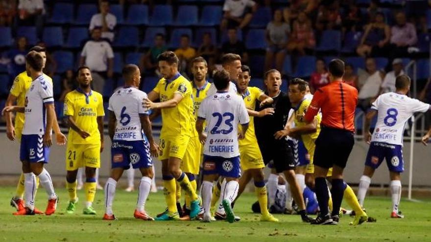 El Tenerife-UD de la ida de la Copa Mahou se disputa en Los Cristianos