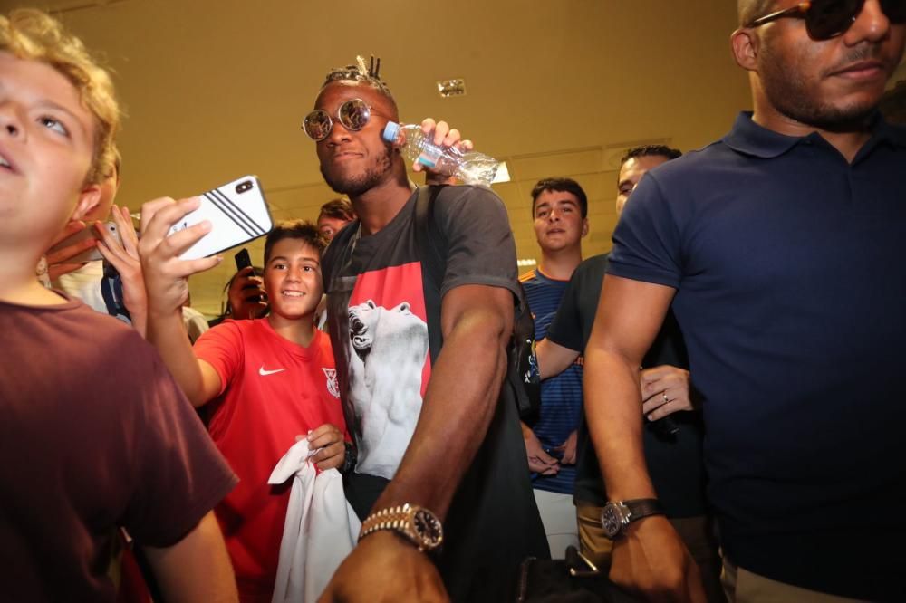 La llegada de Batshuayi, en imágenes