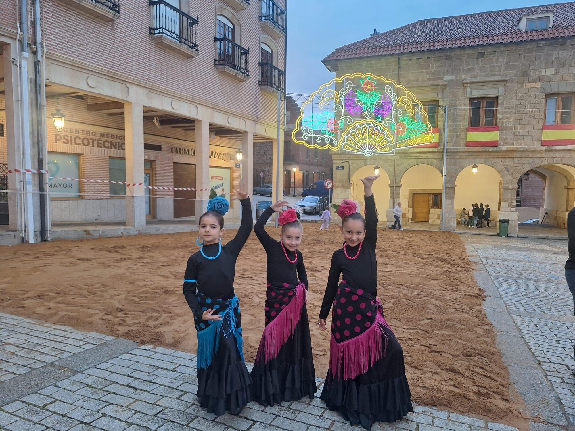 GALERÍA | Feria de Abril en la Plaza Mayor de Benavente