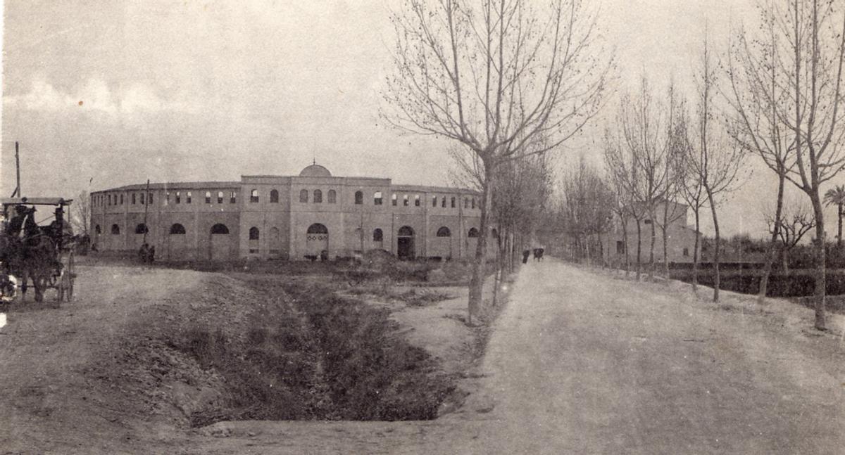 Plaza de Toros de Orihuela a principios del siglo XX