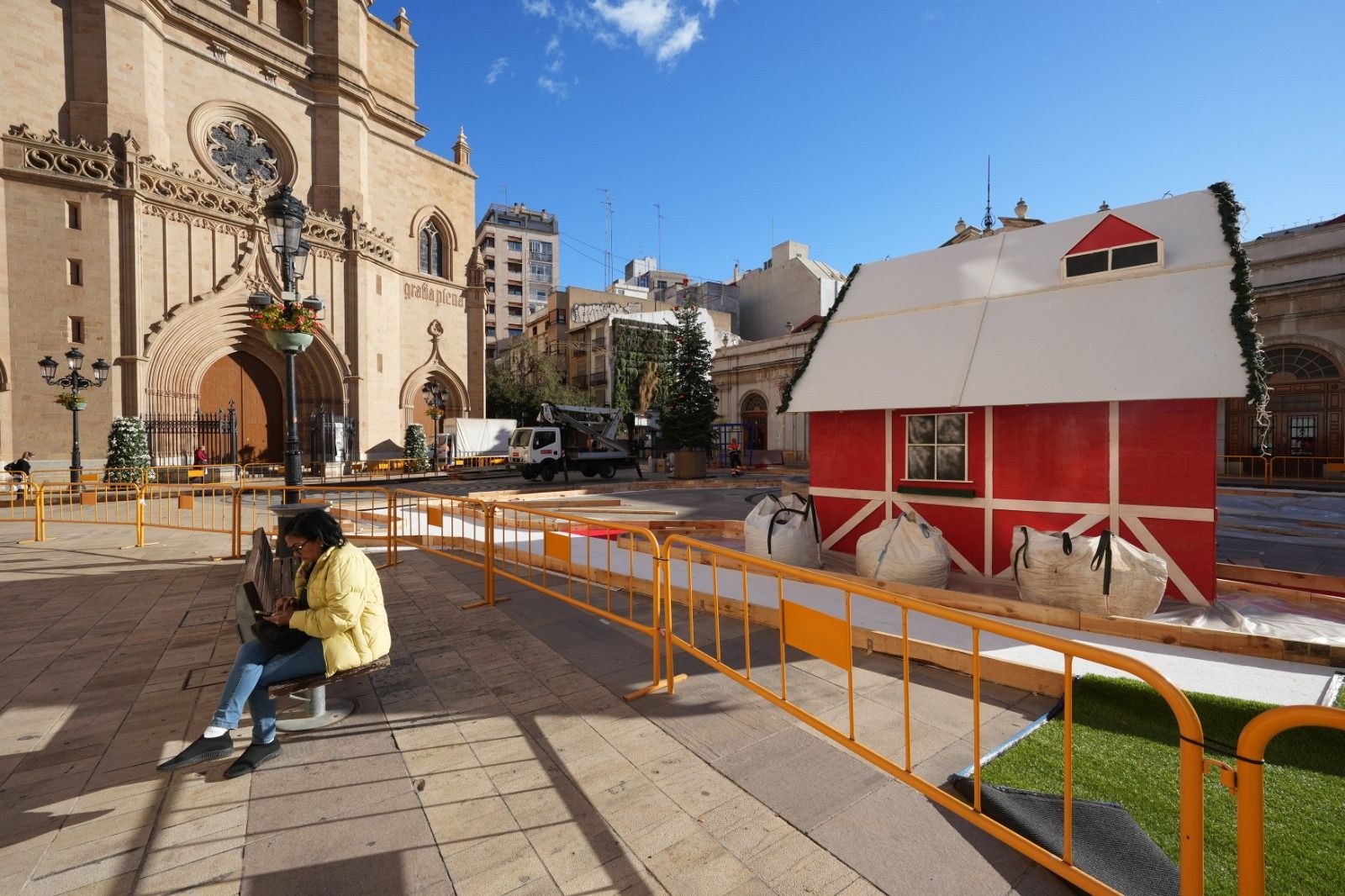 Castelló se engalana para la Navidad