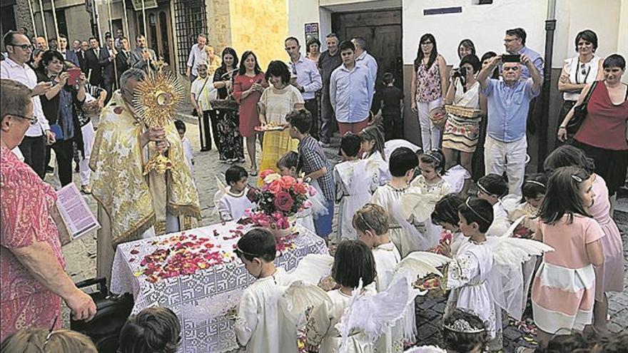 Morella celebra un Corpus con debate por los horarios