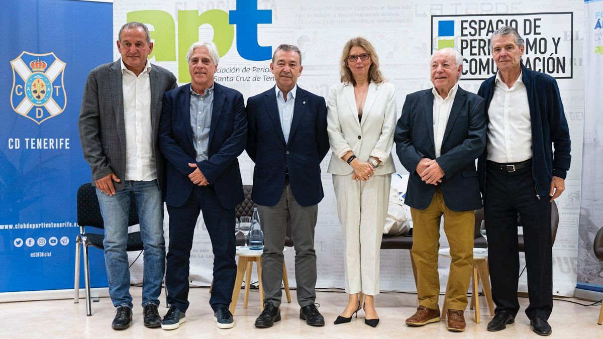 Toño, Chalo, Paulino Rivero, Mayte Castro, Eugenio Ibáñez y Barrios.