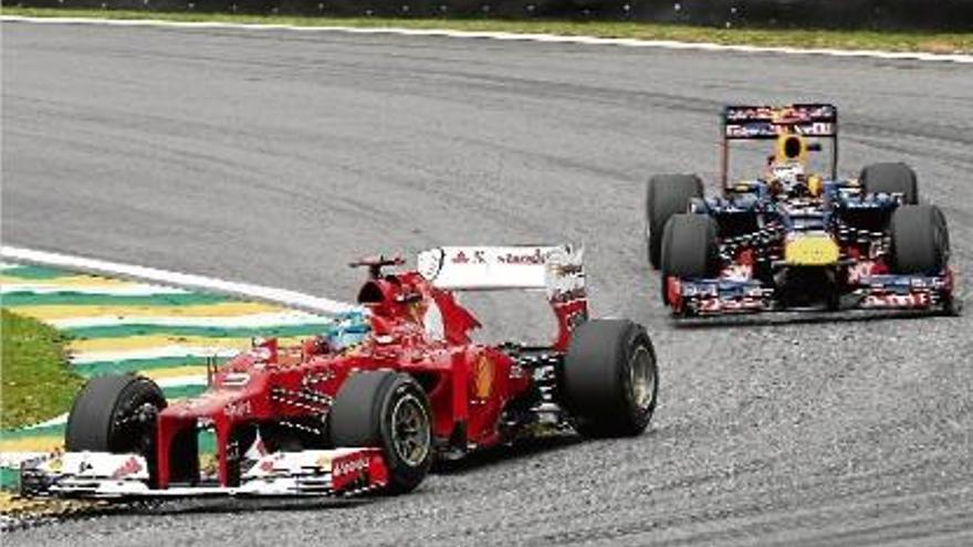 L&#039;asturià i l&#039;alemany durant la qualificació d&#039;ahir al circuit d&#039;Interlagos.