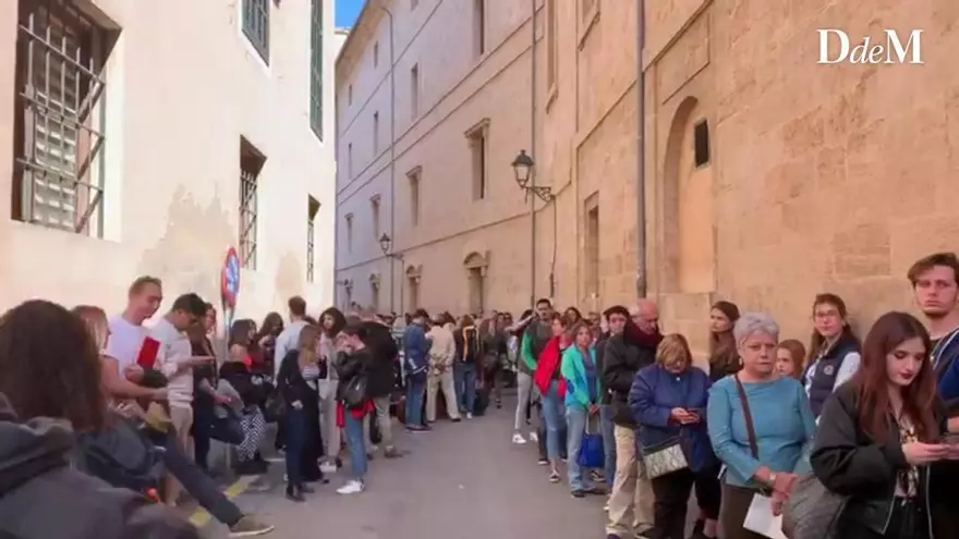 Hunderte Mallorquiner wollen zum Netflix-Casting