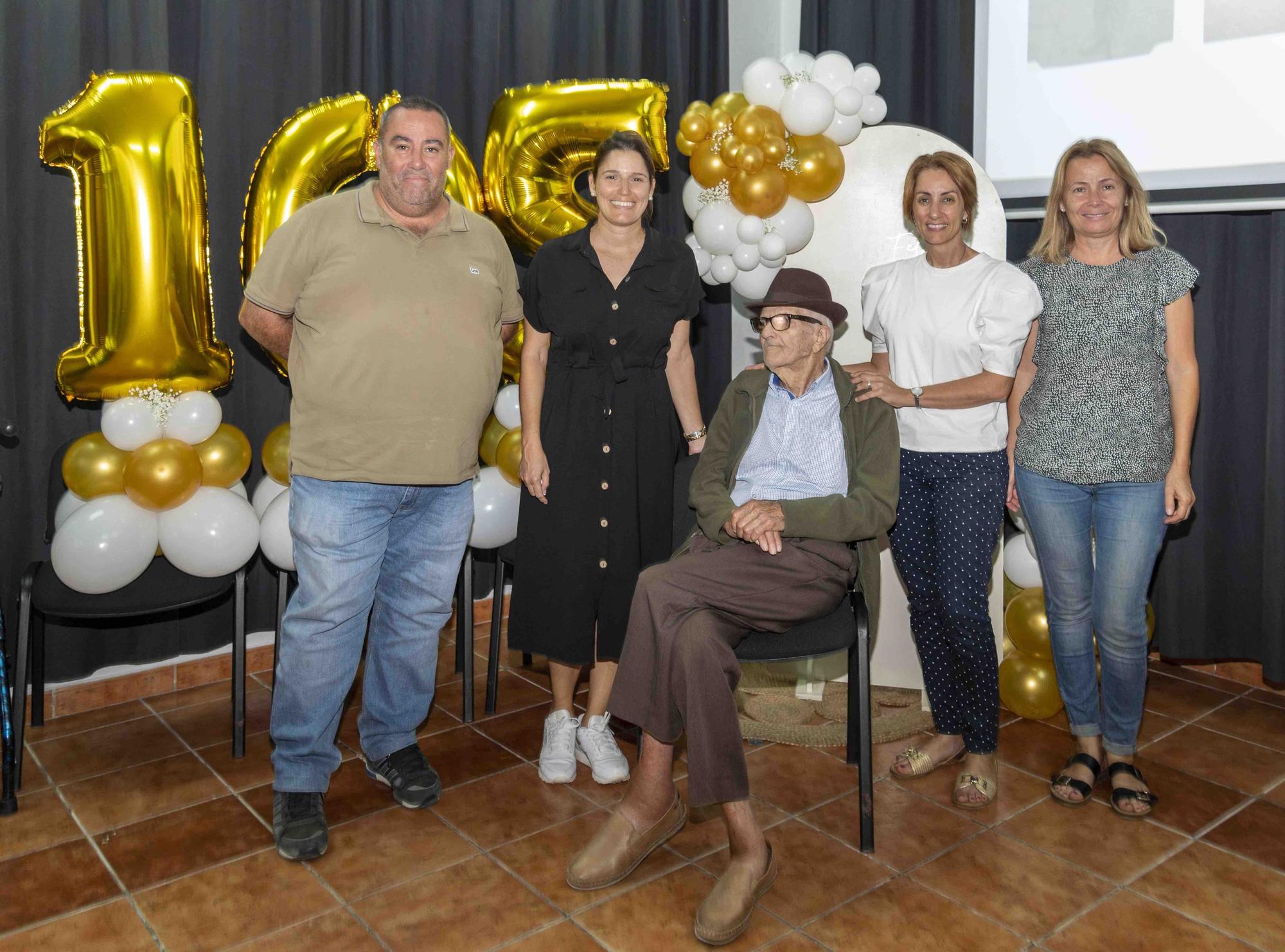 Mogán celebra el 105 cumpleaños de Antonio González Suárez