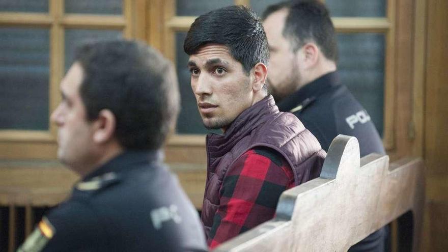 Alexandru Marius Luca, el presunto homicida de Tomás Milia, se somete a juicio esta semana en la Audiencia Provincial. // Brais Lorenzo