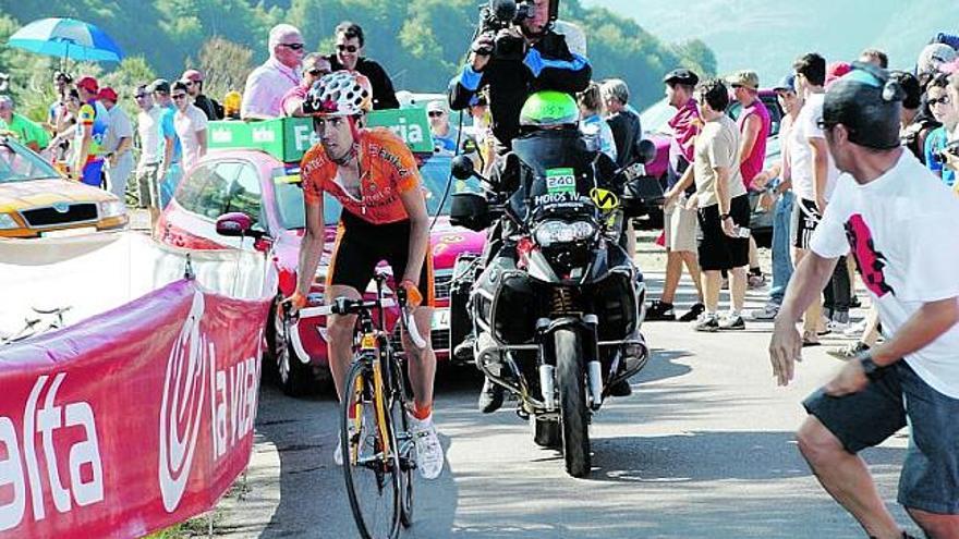 Mikel Nieve, a un kilómetro de la meta de Coto Bello.