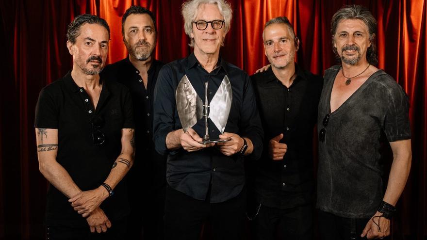 Stewart Copeland recibe por sorpresa el Premio Global Internacional de la Música Aragonesa