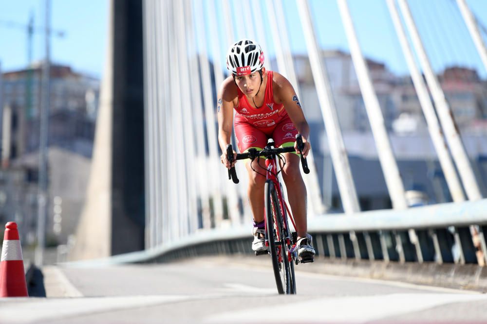 Los favoritos cumplen en el Campeonato de España de Triatlón Sprint en Pontevedra